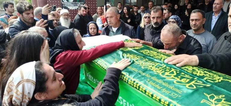 Sevcan hemşireye acı veda Tabutunu kadınlar taşıdı... Eşi canice katletmişti