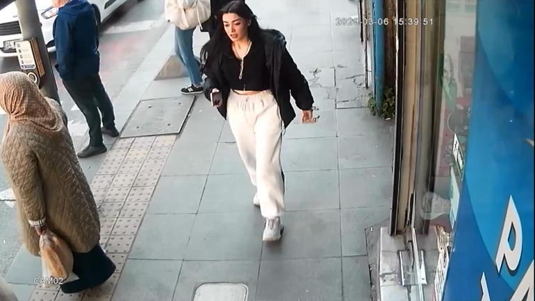 Kuyumcudan altın taç çaldı, savunması şaşkına çevirdi Elindeki taçla hiçbir şey yapmamış gibi sokakta böyle yürüdü