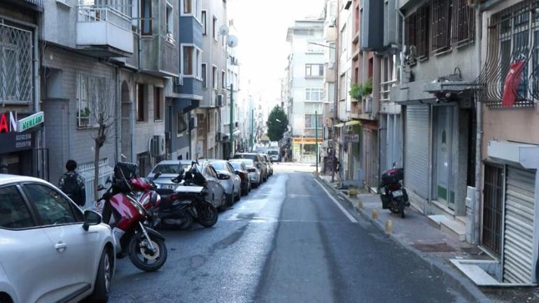Fatihte çöken duvarın molozları arasında bulundu: Tam 793 yıllık... | Burada daha fazlasının olduğunu düşünmeliyiz