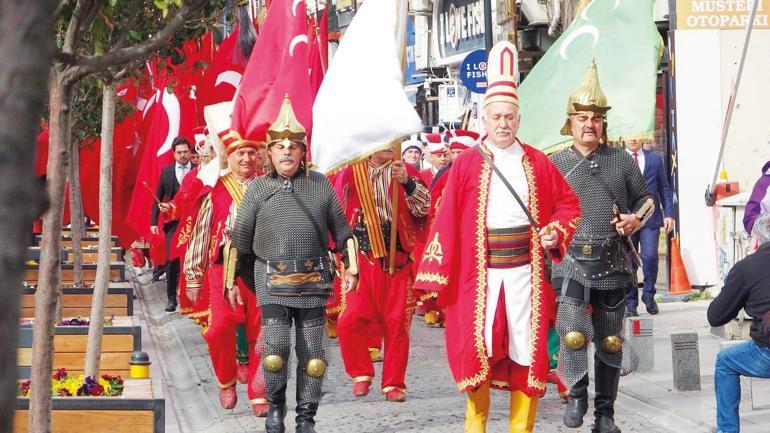 Çanakkale kutlamaları başladı... Büyük zafer 110 yaşında