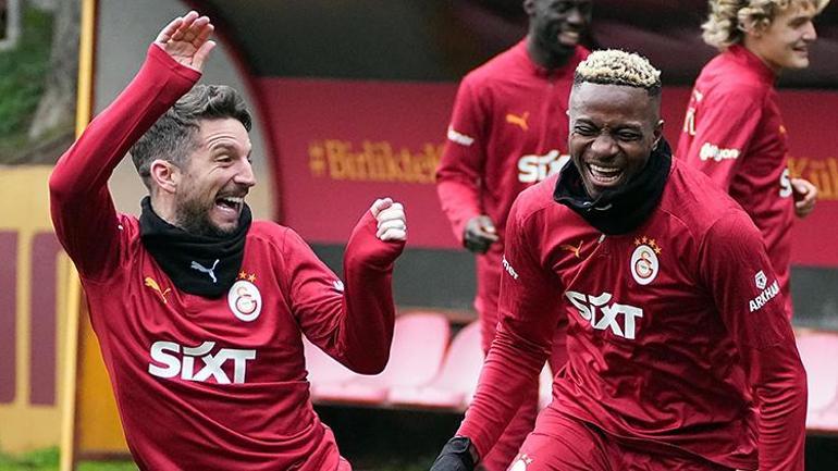 Victor Osimhenden Galatasaray ve şampiyonluk açıklaması: Bu kulübe verecek çok şeyim var Benim için en önemlisi burada şampiyon olmak