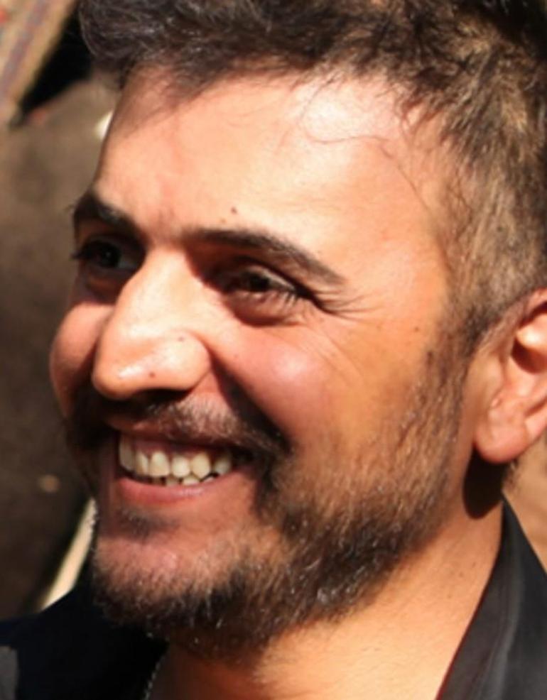Şinasi Yurtseverin vefatı dostlarını yasa boğdu: Mekanın cennet olsun sınıf arkadaşım