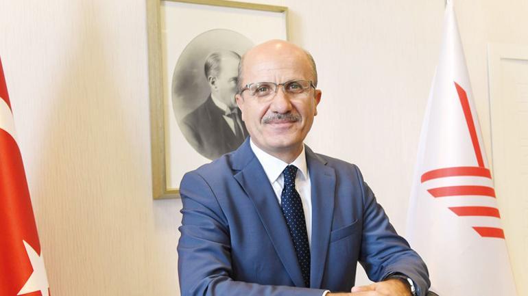 Deprem bölgesindeki akademisyenlere maddi destek