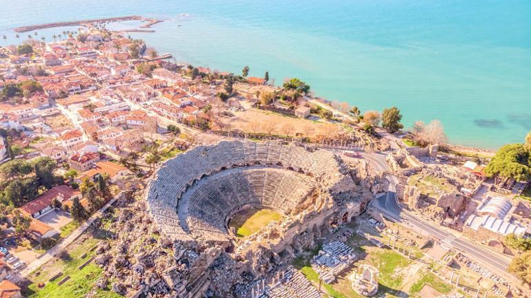 Turizmde dört bayram sevinci