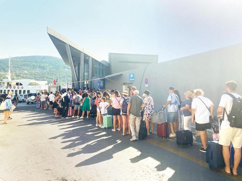 Kapı vizesi 2026’ya uzatıldı... Yunanistan ‘devam’ dedi iki ada daha eklendi