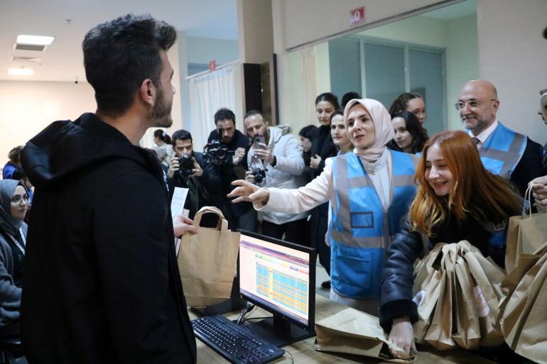 Aile ve Sosyal Hizmetler Bakanı Göktaş: 2025 Aile Yılında da aileyi hak ettiği değere taşımaya kararlıyız