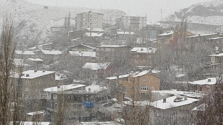 Nisan ayında kar sürprizi Prof. Dr. Şen uyardı: Yeni soğuk hava dalgası geliyor