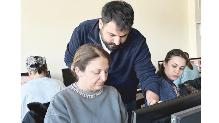 Sabancı Vakfı’nın 50’nci yılında Güler Sabancı’dan çağrı: ‘Kızlar 18 yaşına kadar okulda olmalı’