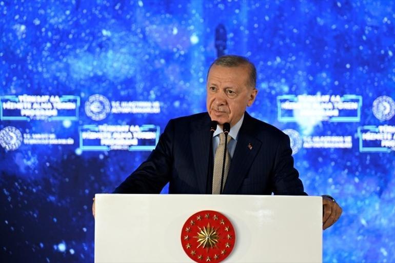 Son dakika... Cumhurbaşkanı Erdoğan: Geçmişte bedel ödeten bayat senaryolar tedavüle konulmaya çalışılıyor