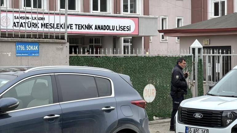 Archis bir öğrenciden önce kemerdi, sonra öğretmen darbetti