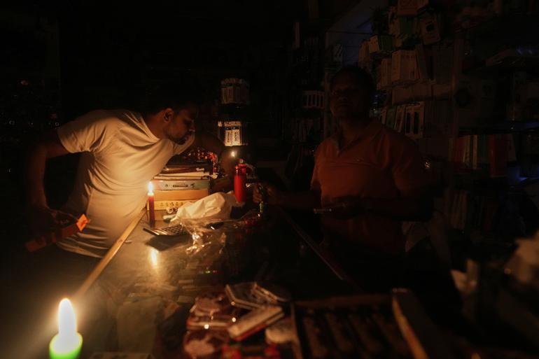 Bakan Bayraktardan elektrik kesintisi uyarısı: Avrupanın sistemine bağlıyız