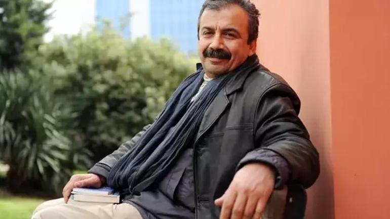“Beynelmilel” (2006, Altın Portakal Ödüllü), “Otobüs” (2010) ve “F Tipi Film” gibi yapımlarla senarist, yönetmen ve oyuncu olarak tanındı. 1991’de Halide Tülay Demirsöz ile evlendi, ancak evlilik kısa sürdü. Bu evlilikten Ceren adında bir kızı var.
