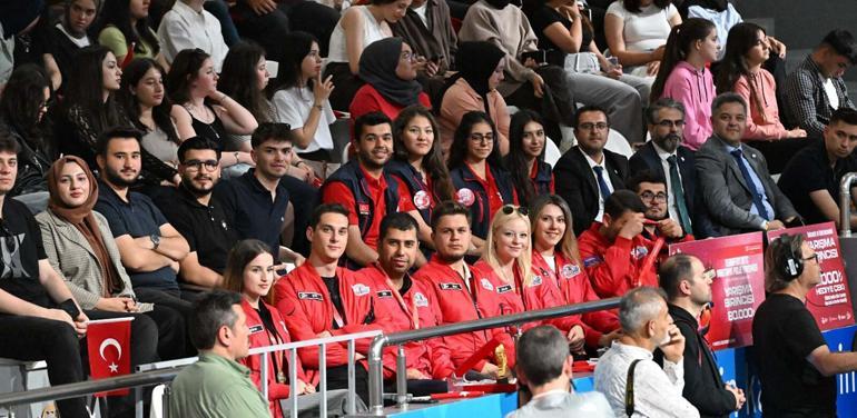 Sanayi ve Teknoloji Bakanı Kacır: Türkiye, Çinden sonra en fazla ürünü rekabetçi şekilde en çok ülkeye ihraç edebilen ülkedir