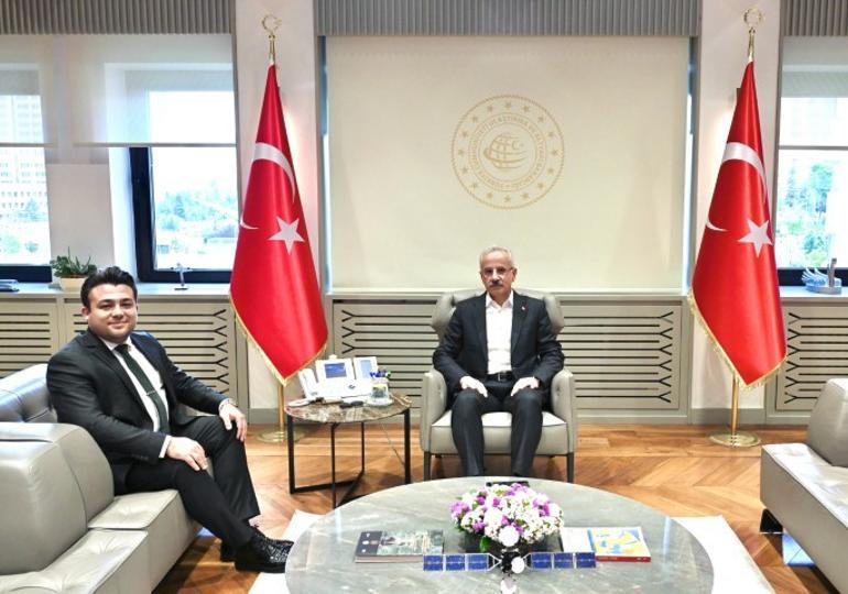 Bakan Uraloğlu: Çocuklarımızı dijital dünyanın risklerinden koruyacağız