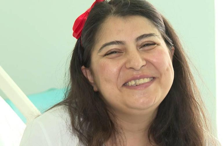 Türkiyede ilk kez gerçekleşti: Genç kadın doktorların risk uyarısını göze aldı, en büyük hayaline kavuştu