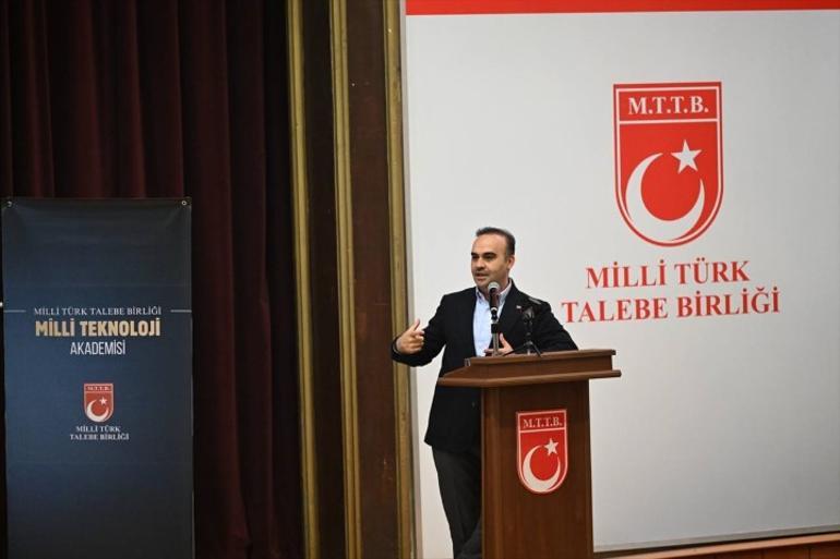 Bakan Kacır, Türkiye Yüzyılında Milli Teknoloji Akademisi programına katıldı