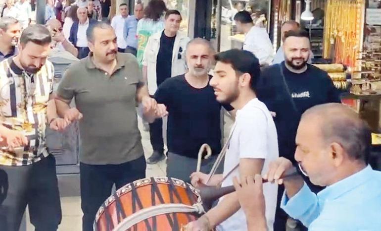 Bırakın da azıcık mutlu olalım