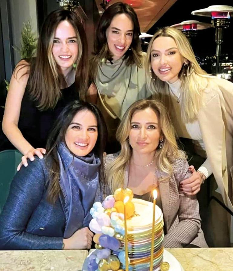 Seda Bakan ile Hadise arasında kılıçlar çekildi