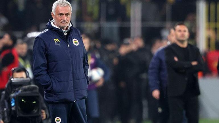 Jose Mourinho Fenerbahçe’den ayrılıyor İngiliz devine imza atabilir