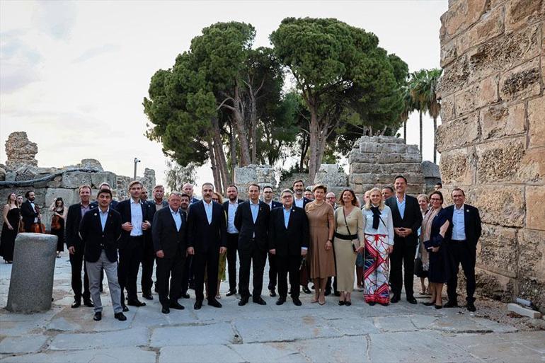  NATOnun savunduğu değerler Ukrayna ve Gazzede tehdit altında