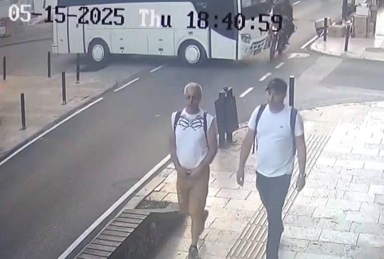 Motosiklet sürücüsünün öldüğü kaza kamerada