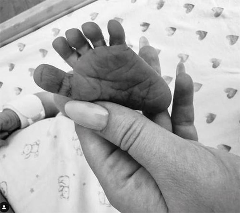 Üç yıllık evlilikte ilk bebek geldi... Dillere destan bir düğünle kaderleri birleşmişti