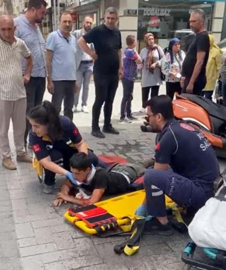 Her biri farklı yönden geliyordu... 3 motosikletin çarpıştığı kaza kamerada