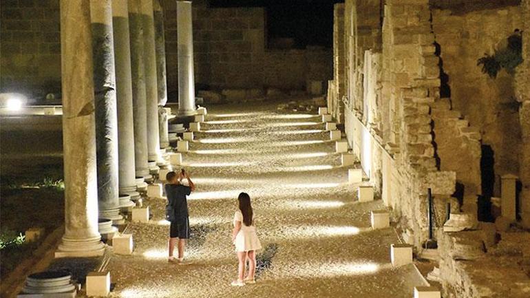 Müzelerde gece hayatı başlıyor