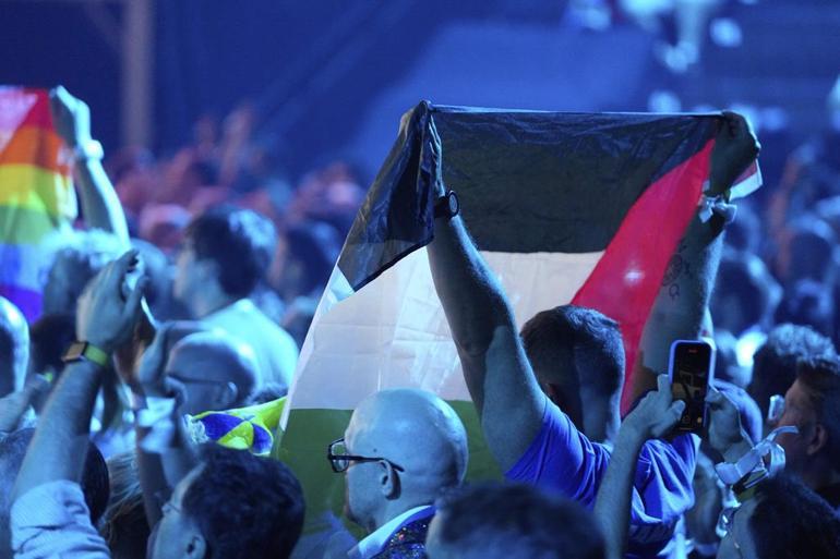 Eurovisionda kazanan belli oldu Gazze protestosu damga vurdu