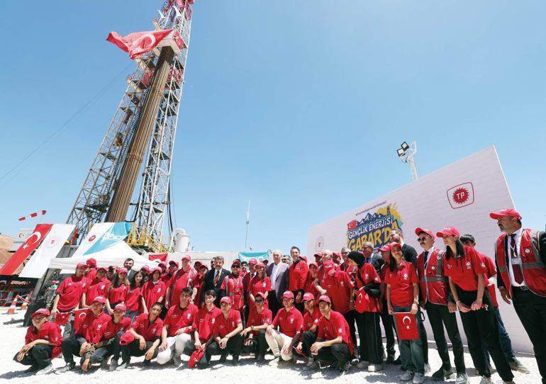 Enerji Bakanı Alparslan Bayraktar 19 Mayıs’ta Gabar’daydı: Günde 81 bin varil petrol