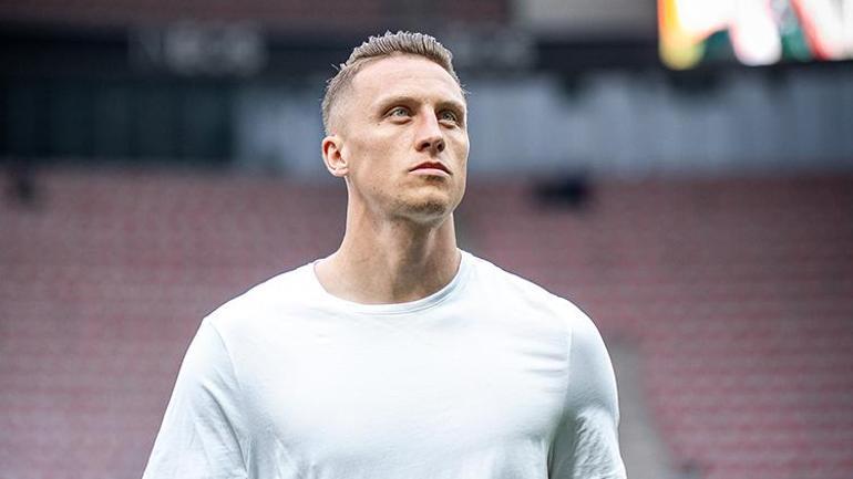 Galatasarayda kaleci transferi için düğmeye basıldı Marcin Bulka için görüşmeler başladı