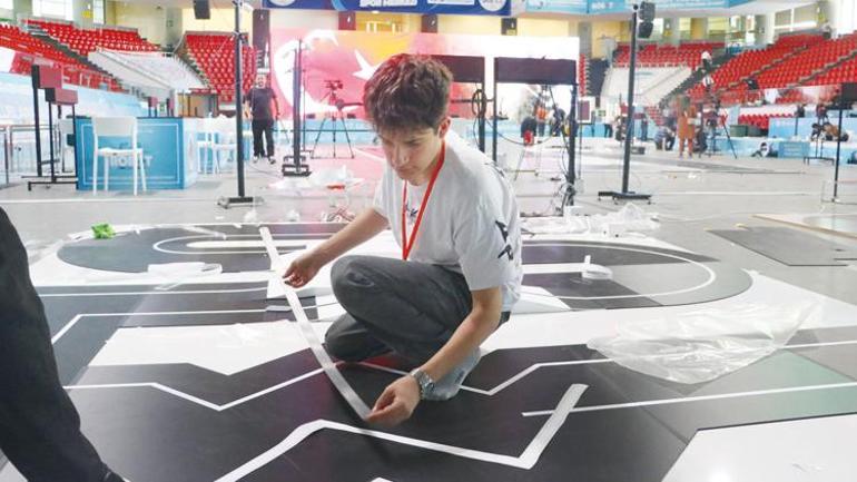 ‘Uluslararası MEB Robot Yarışması’nda canlı yayın Demirören MTAL’e emanet