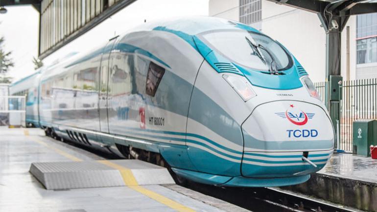 Uçak, otobüs, YHT ve araç kiralama fiyatlarını karşılaştırdık: Ulaşımda bayram tarifesi