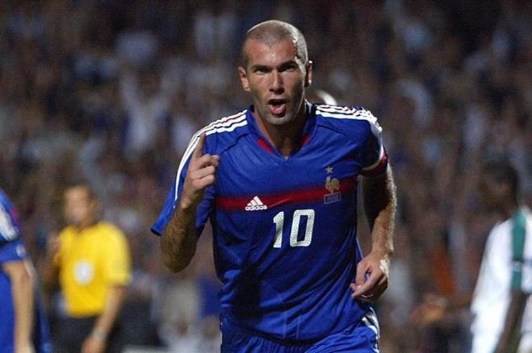 Ronaldo mu Messi mi Dünya tarihinin en iyi futbolcusu açıklandı