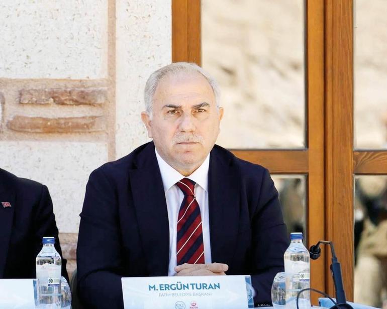 Tepesinin tası attığında
