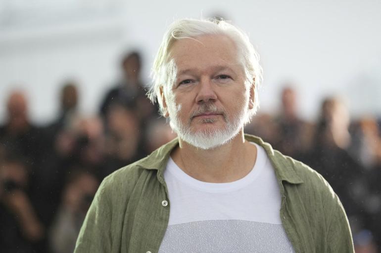 Cannes 2025 sona erdi, kazananlar belli oldu… Altın Palmiye İranlı yönetmene gitti