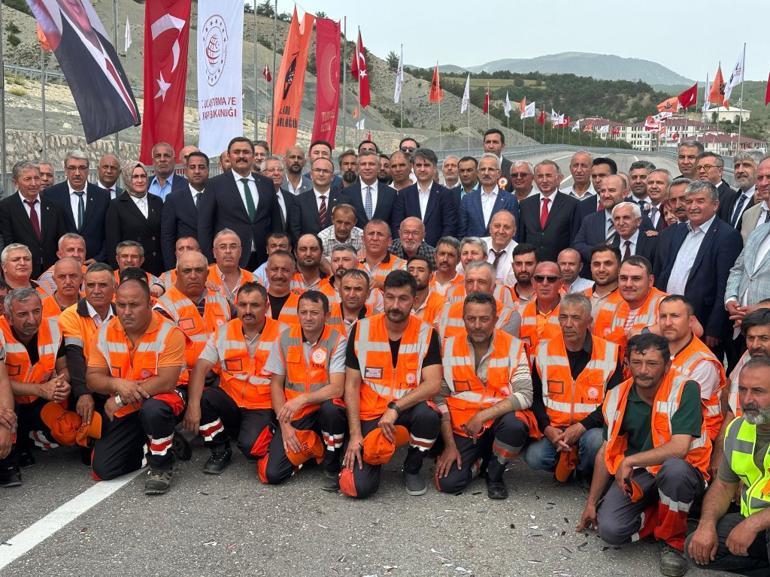 Bolu Göynük çevre yolu açıldı... Bakan Uraloğlundan yeni otoyol müjdesi