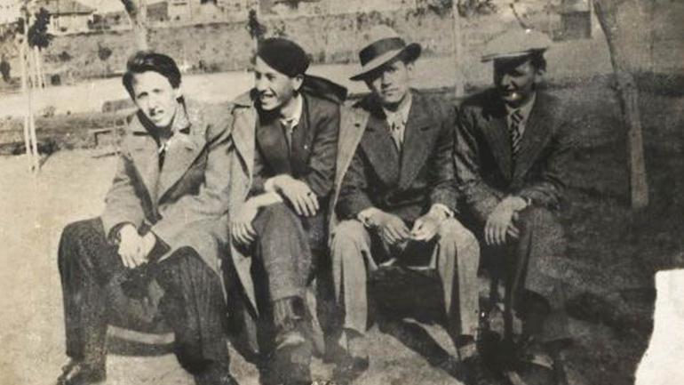 Edebiyat tarihinin ikonik fotoğrafına 428 bin TL