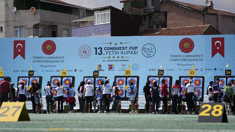 13. Uluslararası Fetih Kupasına klasik yay sıralama ve eleme atışlarıyla devam edildi