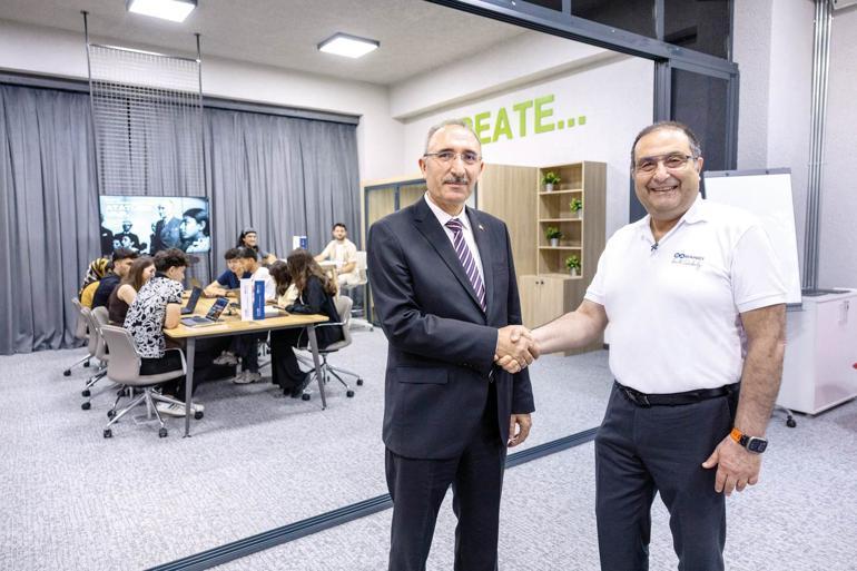 Fırat’ın gençleri için teknoloji merkezi