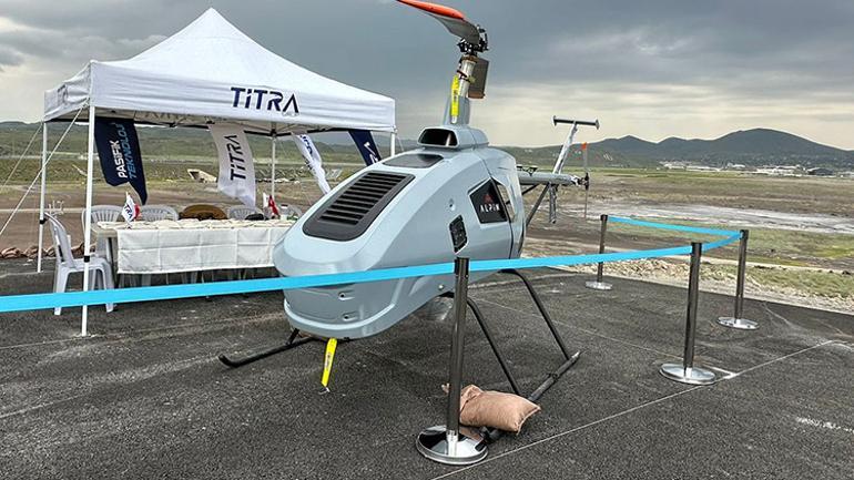 Türkiyenin insansız helikopter ALPİN, göz kamaştırdı