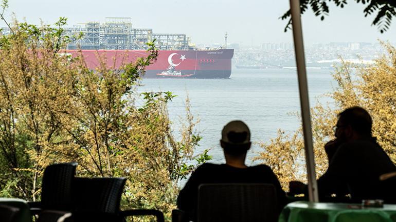 Osman Gazi İstanbul Boğazından geçiyor
