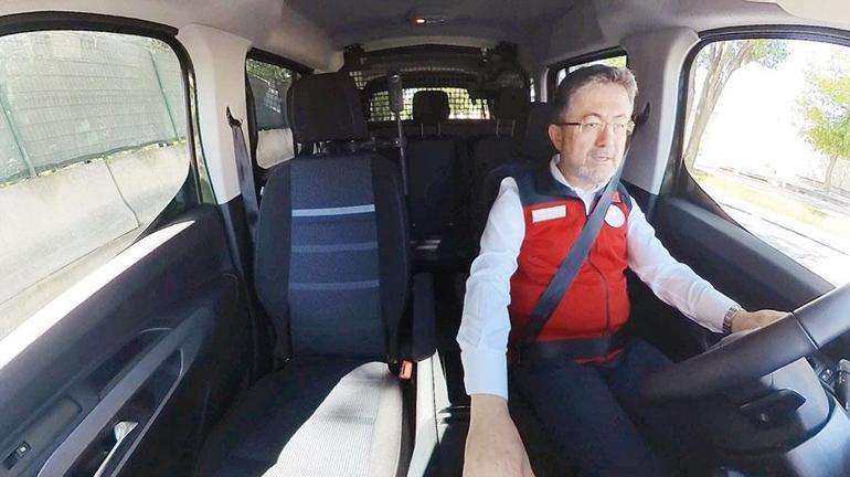 Tatilci akını başladı Bodrum’a 24 saatte 50 bin araç girdi
