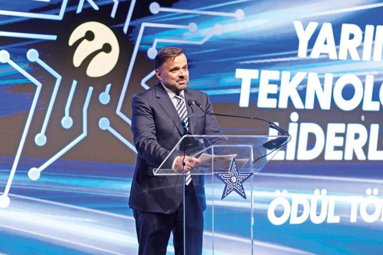 Gençlerin teknoloji projelerine ödül