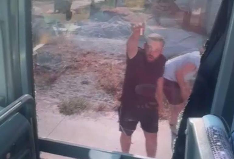 Yapmayın bayan var uyarısına da aldırış etmediler Dehşet saçan magandalar gözaltına alındı