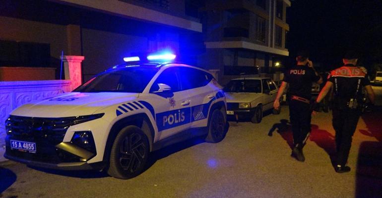 Burdurda dehşet Özge Bedir, 36 günlük bebeğinin yanında boğazından ve karnından bıçaklanarak öldürüldü