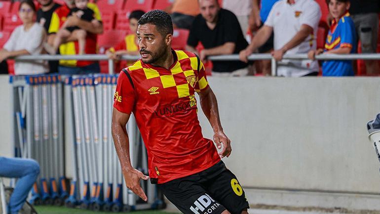 Göztepede Romuloya bir talip daha Resmi temaslar başladı