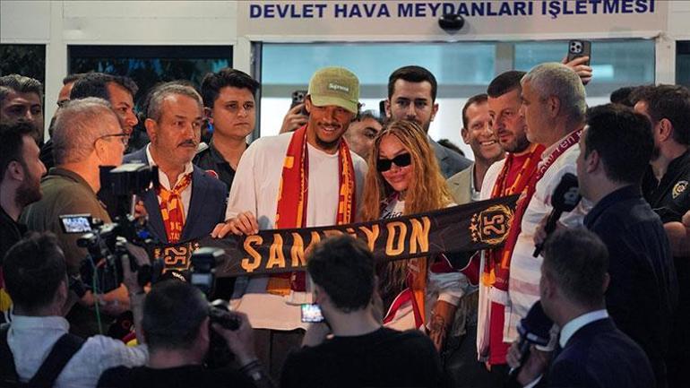 Leroy Sane Galatasaray için İstanbulda İspanyollardan Mourinho benzetmesi