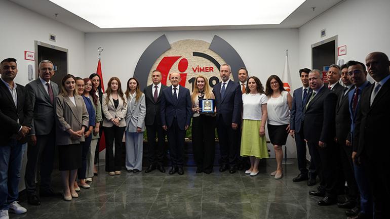 Bakan Şimşek, yurt dışından ödül alan VİMERi ziyaret