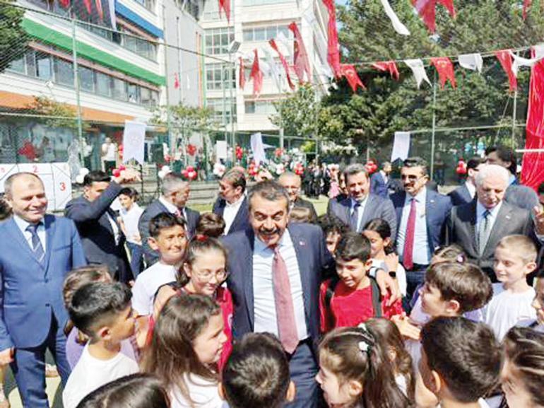 Karneler tamam tatil başladı